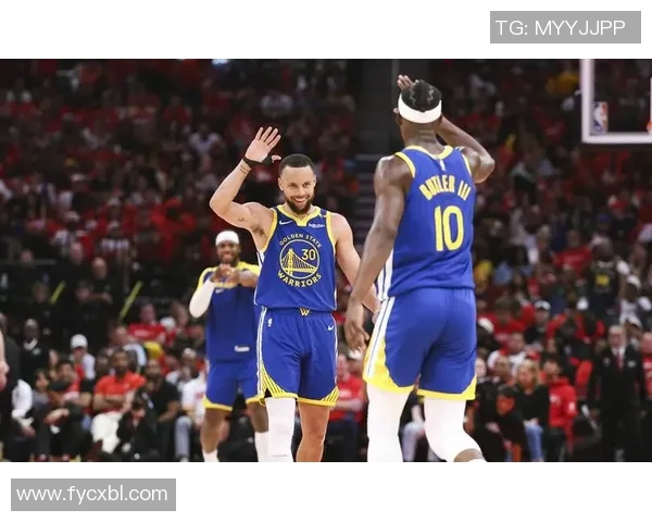 库里因场上行为被罚款并停赛 赛季前景受影响