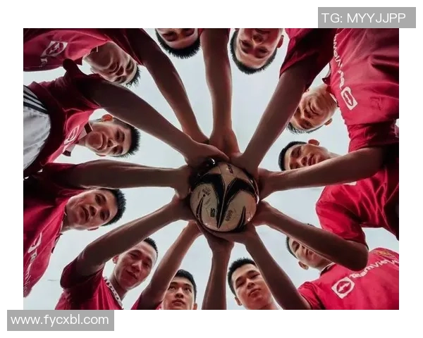 热血青春逐梦绿茵场中国青年球员拼搏与梦想之路